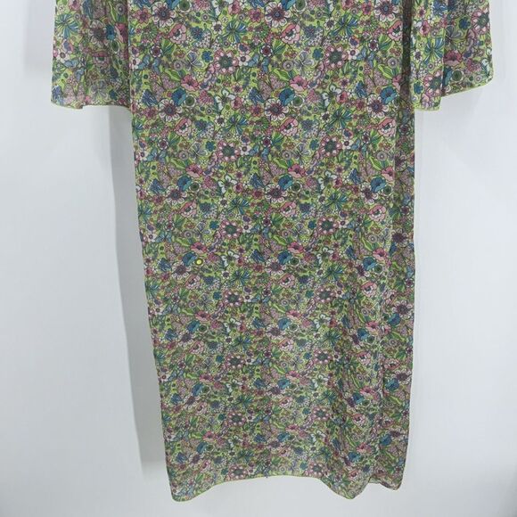 Lovers & Friends Floral Set Ring My Bell Robe And Shorts Size Small - Picture 10 of 16